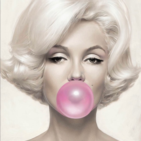 ⭐️Meet your Posher!.⭐️ - Picture 1 of 1